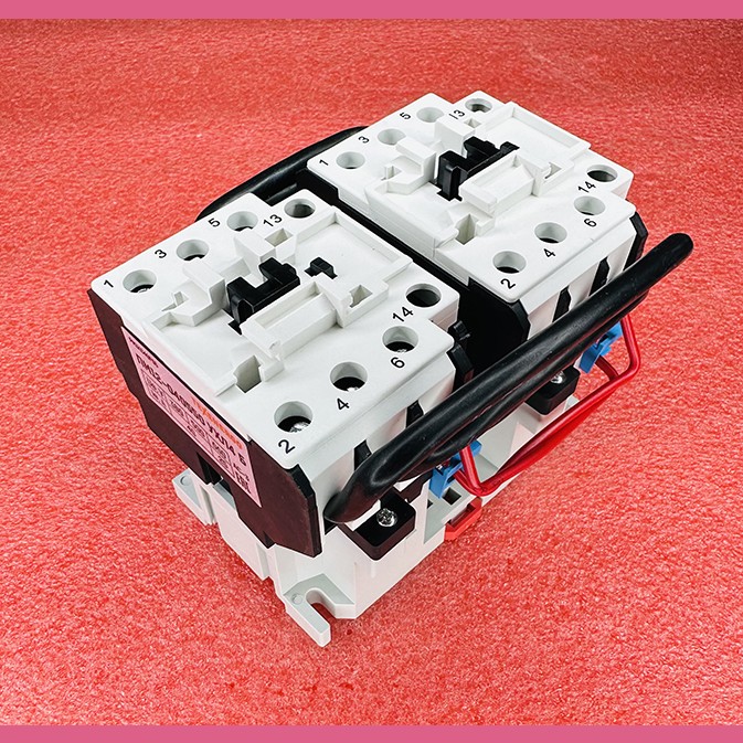 Пускатель электромагнитный ПМ12-040550 УХЛ4 Б 220В 2з+0р ТЭ